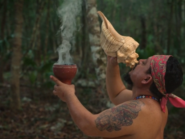 Ceremonia de Temazcal: Renacimiento y Purificación Maya